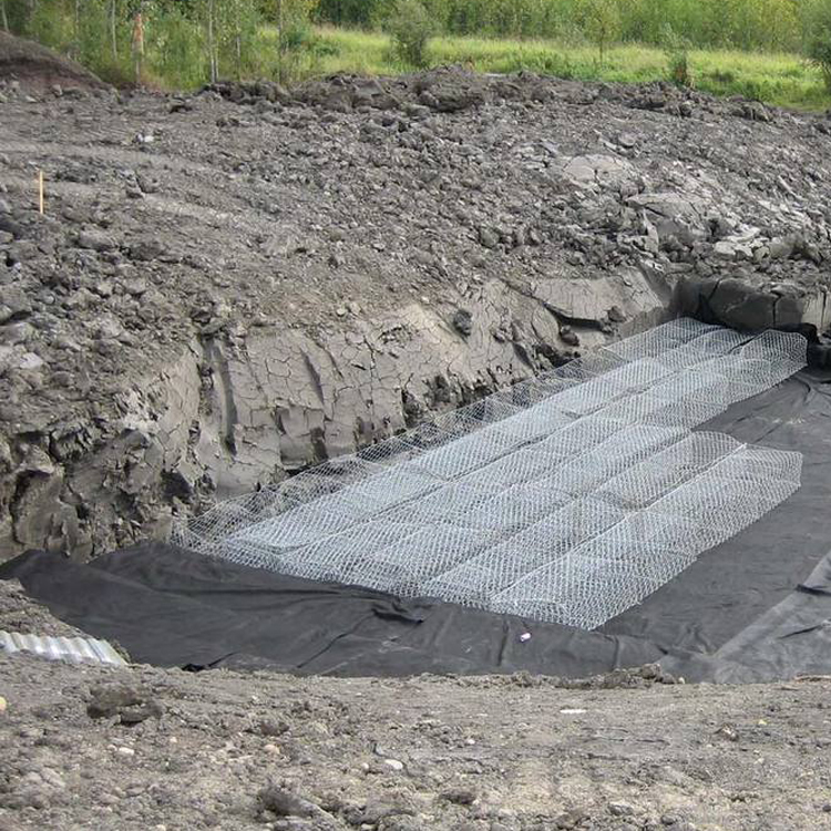 雷諾護(hù)墊在綠色生態(tài)治理河道中的優(yōu)勢(shì)